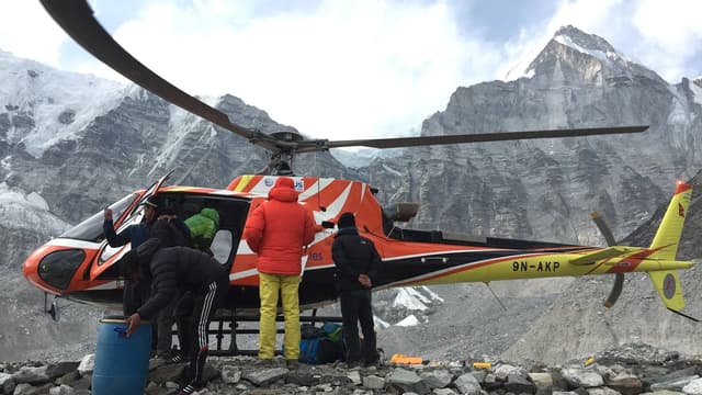Nepal trek germany flights real — illustrating Nepal Trek from Germany 2026: Flights, Real Costs (EUR) & Itinerary
