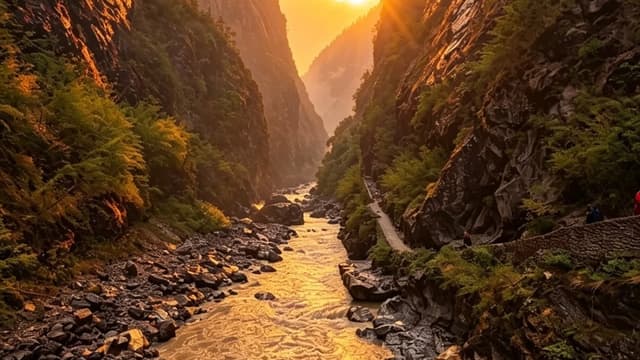 Manaslu Circuit vs Everest Base Camp 2026 — Nepal