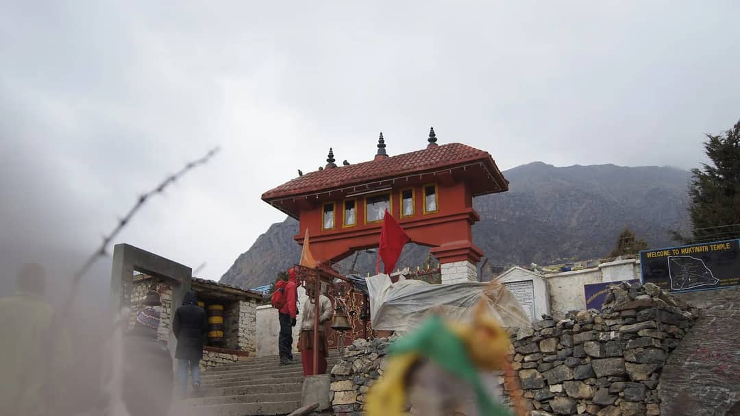 Fire Burns Directly Out of Water at This Himalayan Shrine — and Nobody Lit It
