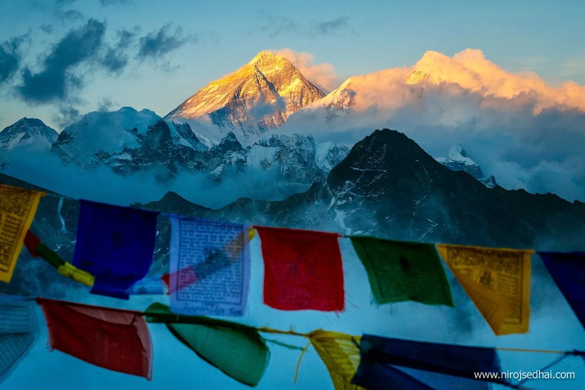 Morning light over the Gokyo valley in the Nepal Himalaya