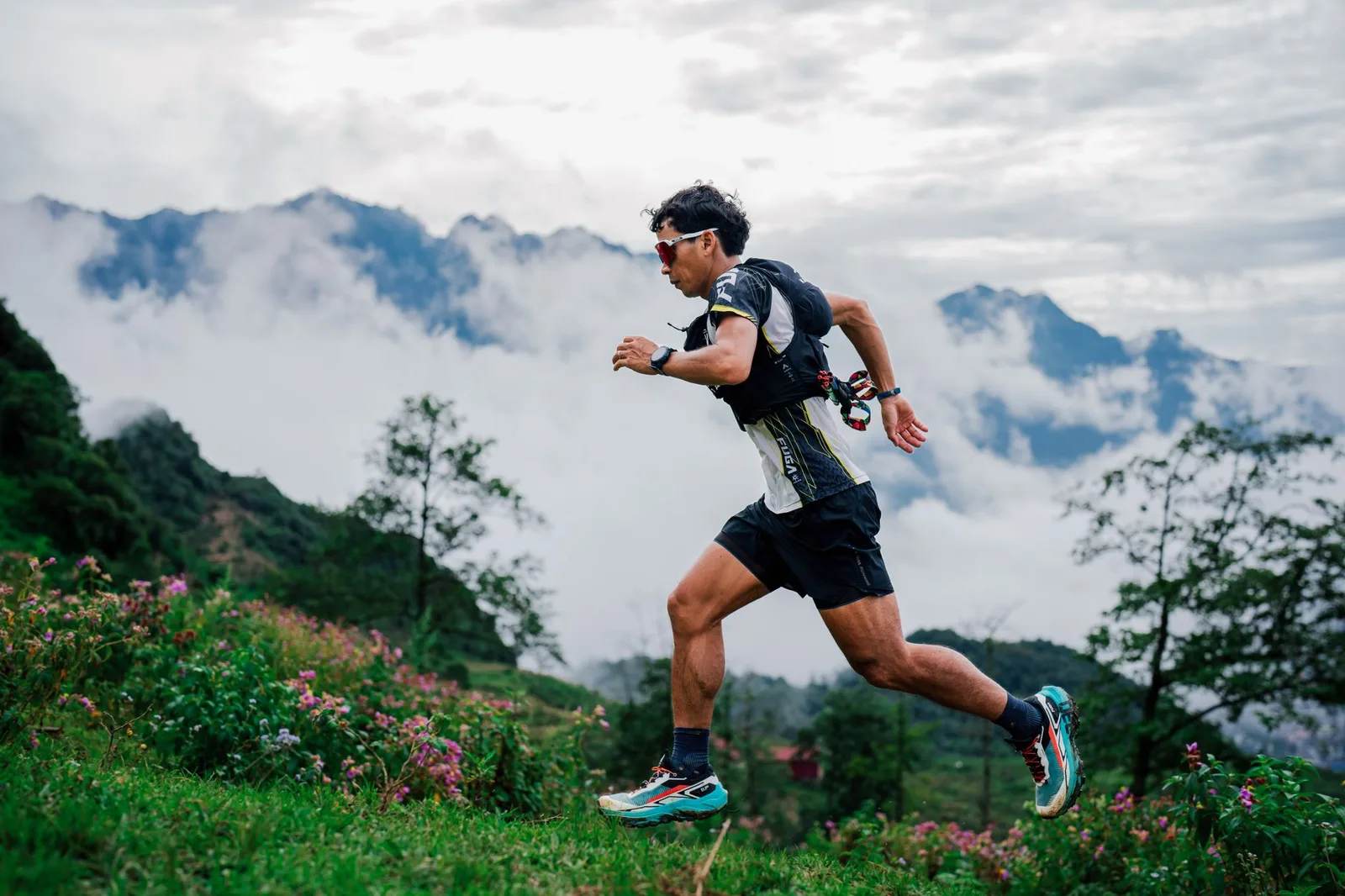 The Everest Speed Record Stood for 23 Years. An American Ultrarunner Just Smashed It by an Hour