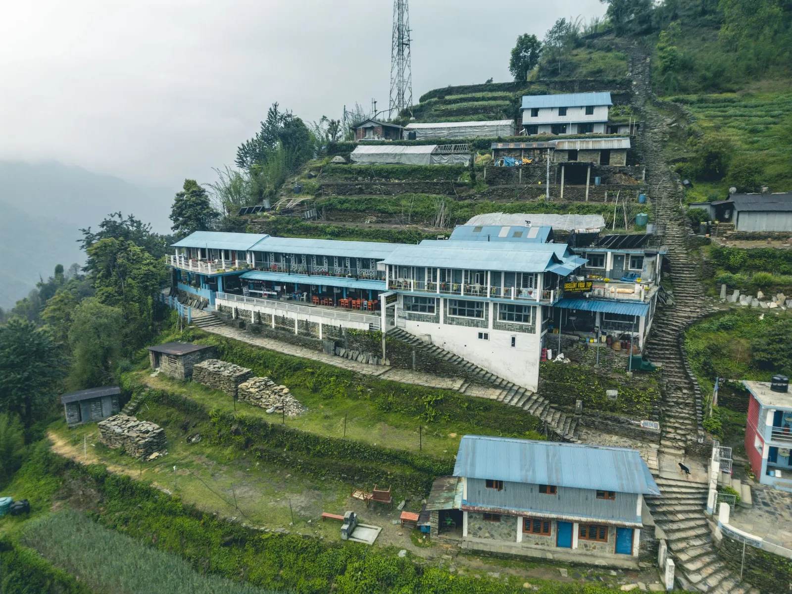 A gentle teahouse trekking trail in the Annapurna foothills, Nepal