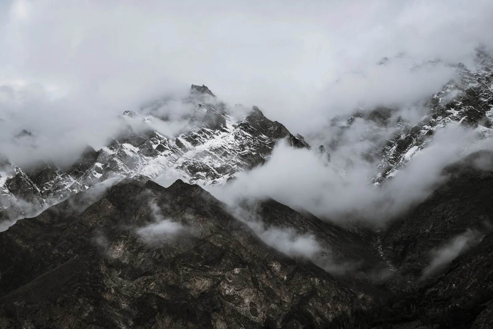 Which 8,000-Metre Peak Actually Kills the Most Climbers? The Real Death-Rate Numbers, Explained