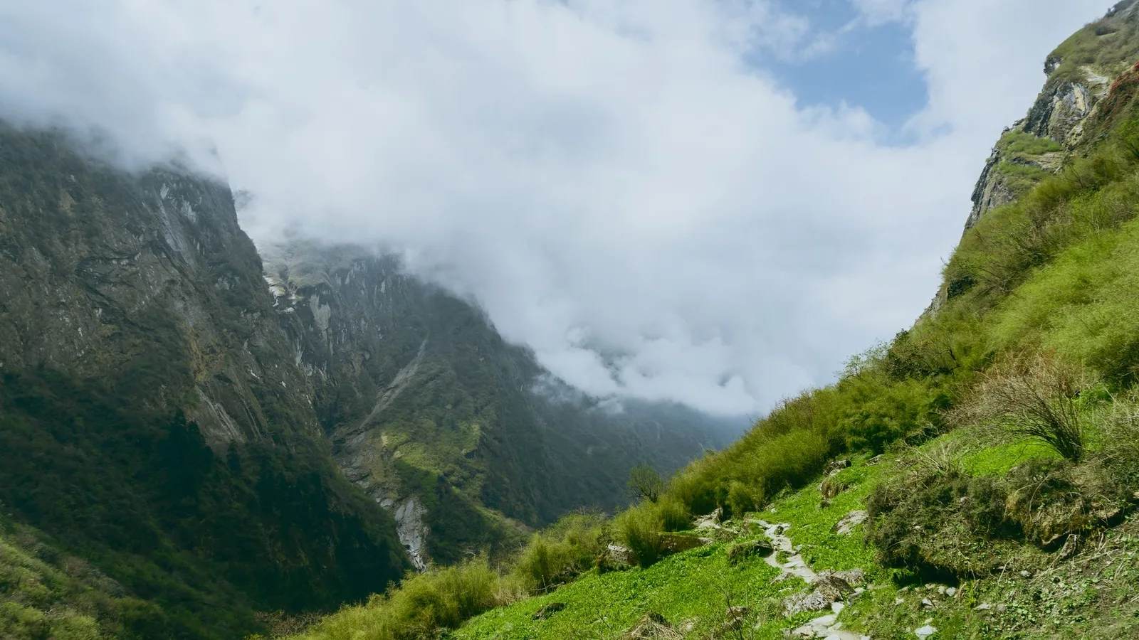 Manaslu Circuit Trekkers Are Trapped in a Nepali Village Right Now, Here's What We're Telling Clients