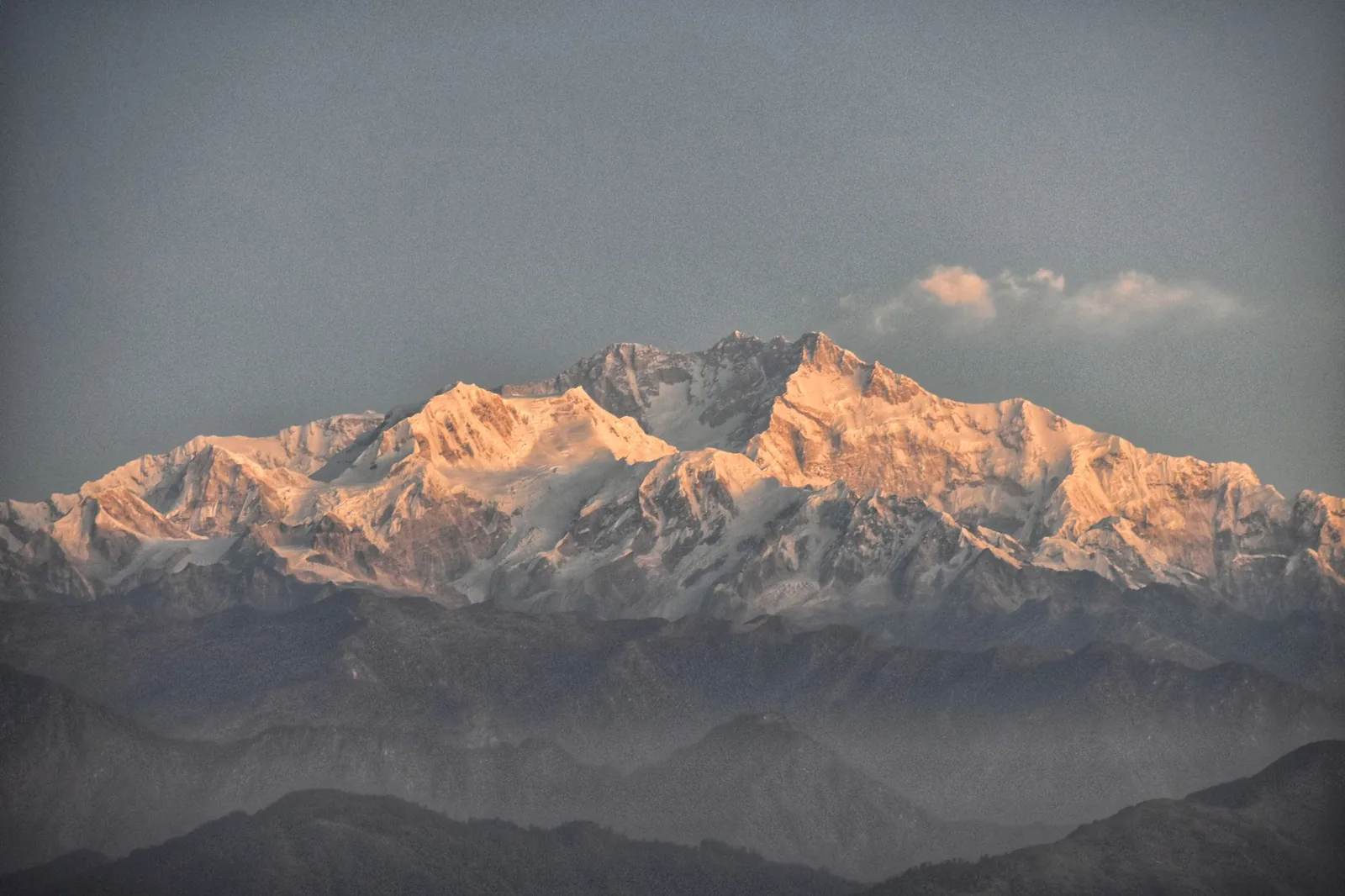 Nepal Says It Has 14 of the World's Eight-Thousanders. The Rest of the World Still Counts Eight.
