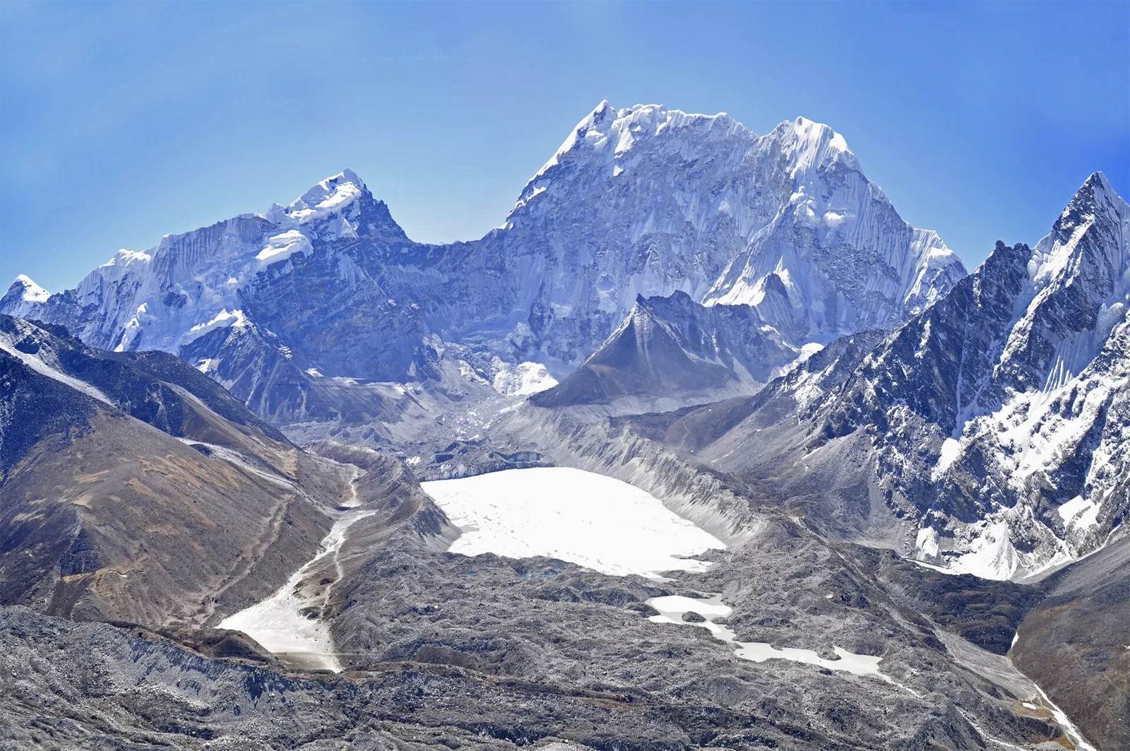 The Everest Village That Vanished in 22 Minutes — and the Famous 'Doomsday Lake' Had Nothing to Do With It
