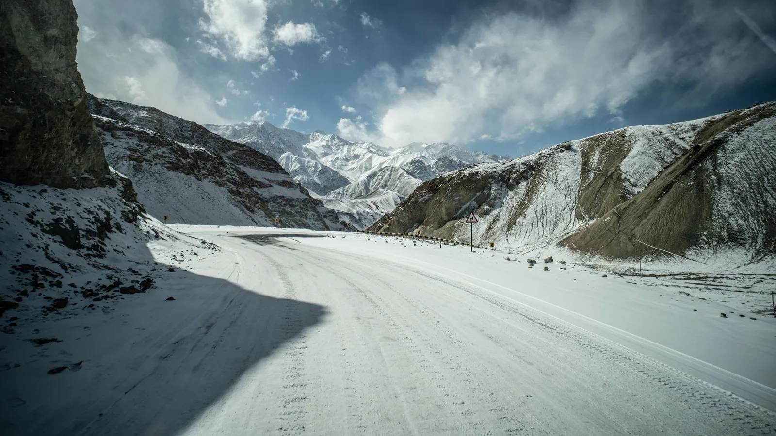 Thorong La Is Open Again After the Late September Snow, Here’s What Annapurna Circuit Trekkers Should Check Before They Go