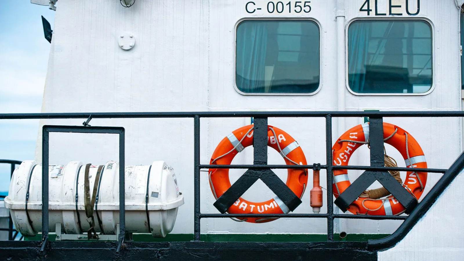 If You’re Taking the Ferry Between Wales and Ireland, Your Driving Licence Won’t Get You Onboard Any More