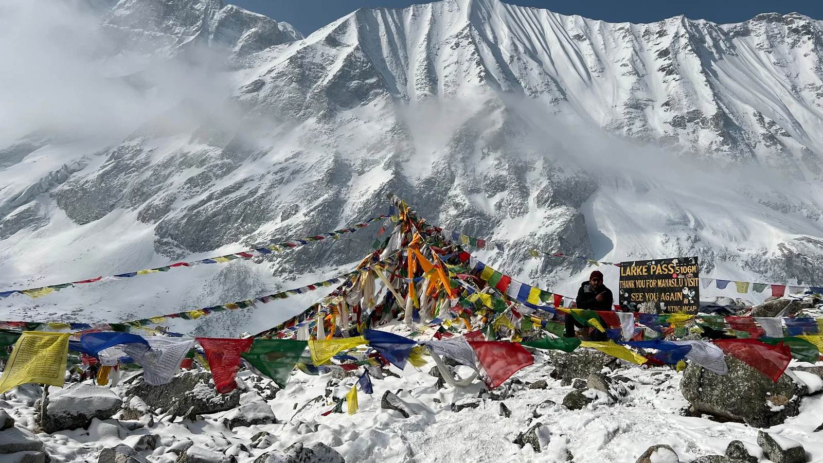 Annapurna Circuit Trek — 14 Days
