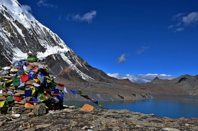 Annapurna Circuit Trek with Tilicho Lake — 17 Days