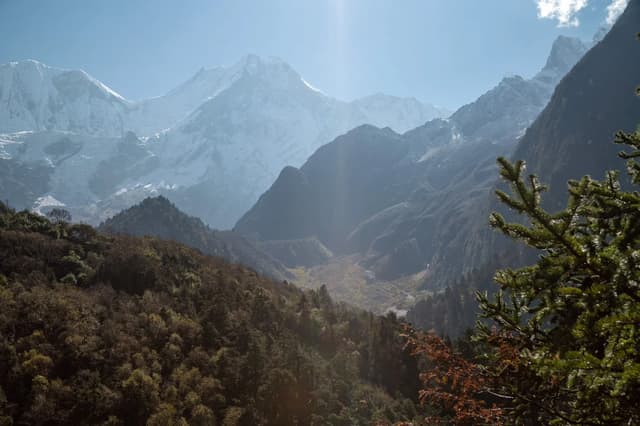 Manaslu — Kathmandu, Nepal