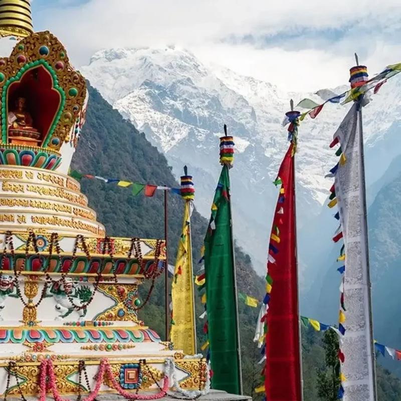 Himalaya — the Annapurna region, Nepal
