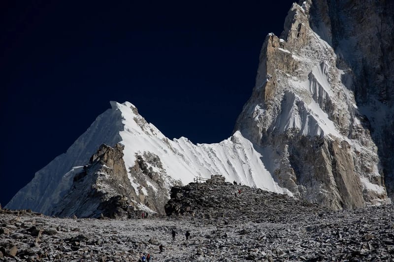 Sunrise glow over the Everest massif from Kala Patthar